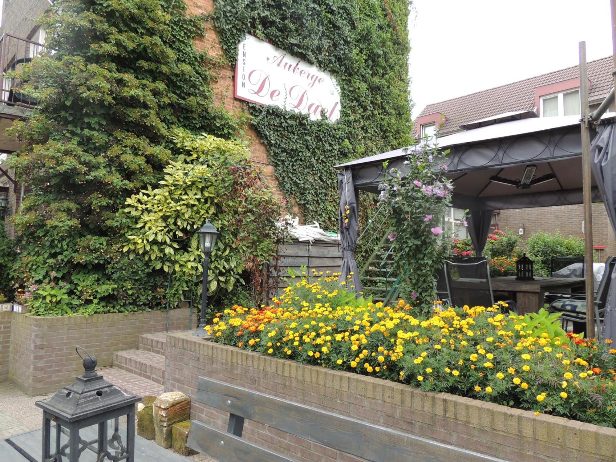 Pension Auberge De Dael Valkenburg aan de Geul Екстериор снимка