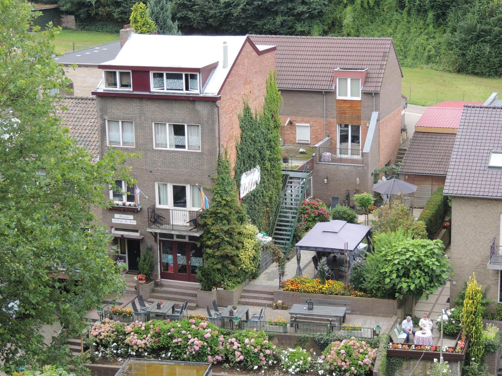 Pension Auberge De Dael Valkenburg aan de Geul Екстериор снимка